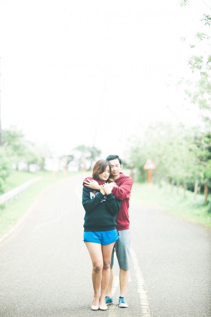 At the root of an engagement photo session is a couple’s love for one another. Always remember that fact and you’re gonna do good