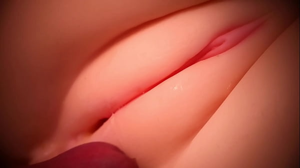 Her pussy turns me on.